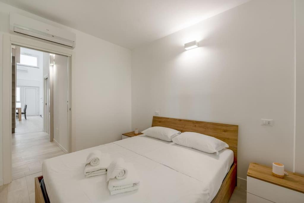 Free Parking - 1 Min Metro To Duomo - Loft Moderno *